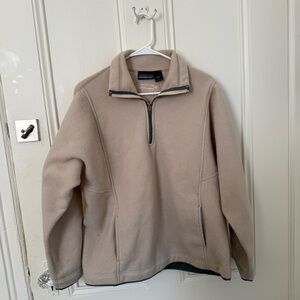 Patagonia Men’s Half-Zip Fleece Pullover in Beige
